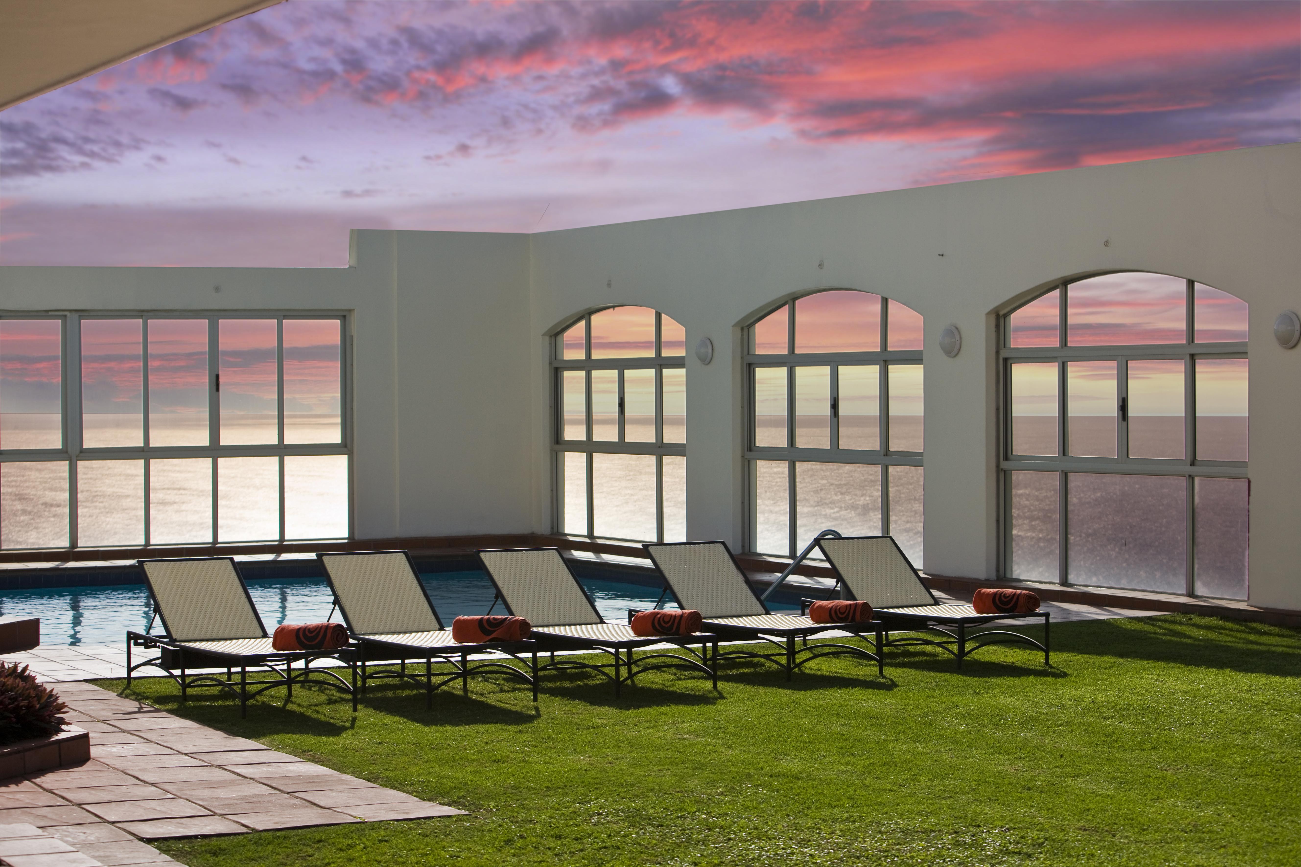 Southern Sun Elangeni & Maharani Durban Exterior photo